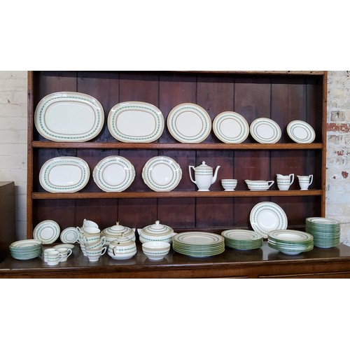 166 - Comprehensive Miltons Ashbourne pattern part dinner service, comprising 18 side plates (17.8 cm / 7