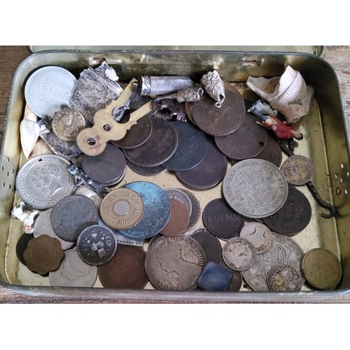 121 - Metal Detector Finds - interesting collection of Roman and later bronze and silver coinage and artic... 