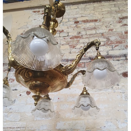 167 - A Victorian brass 6 branch chandelier with hanging glass shadesDimensions: height 75cm x dia 75cm ( ... 