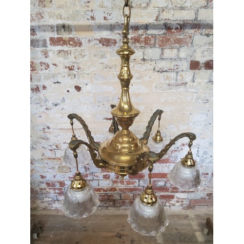 167 - A Victorian brass 6 branch chandelier with hanging glass shadesDimensions: height 75cm x dia 75cm ( ... 