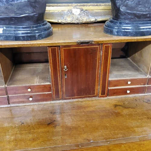 216 - A George III English oak bureau c.1800