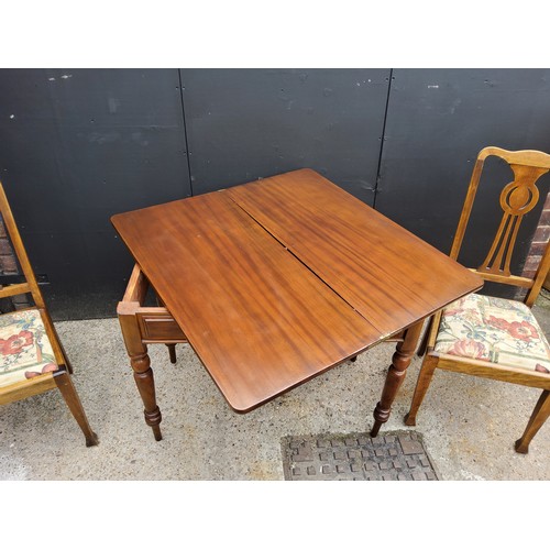 248 - A Regency style swivel action tea table with a pair of Arts & Crafts chairs,Table H77 x W46 (92 ... 