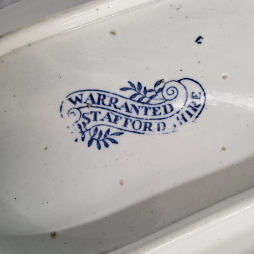 91 - Blue & White - substantial Victorian meat plate; pearlware tureen and covers; etc qty