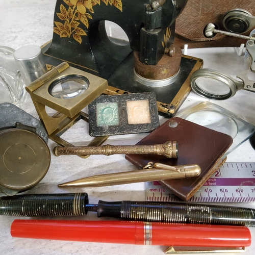 112 - An American ' Fyne Poynt '&nbsp;gold plated propelling pencil, ; an Edwardian yellow metal propellin... 