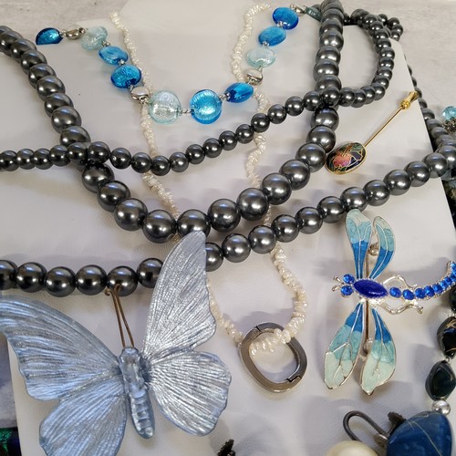 237 - Costume jewellery including a silver & enamel fob for the James T Callow Chapter 3596, Toye &amp... 