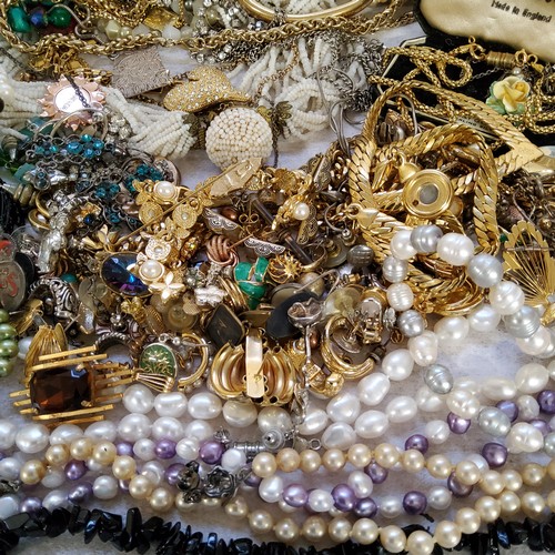 238 - Costume jewellery including pearl necklaces, yellow metal necklaces and earrings etc.