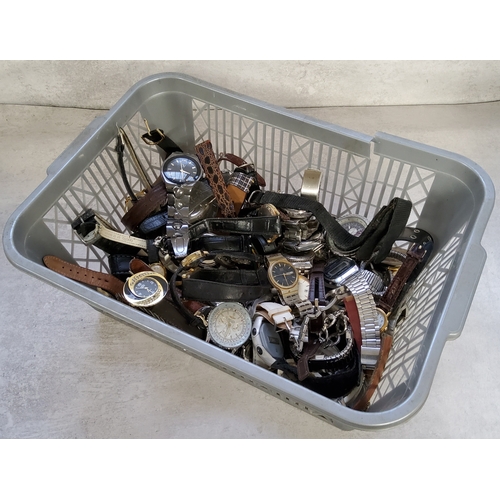 246 - Various lady's and gents wrist watches, including pulsar, casio, etc qty&nbsp;