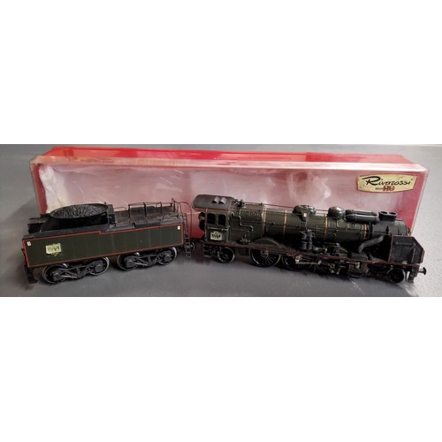 286 - An Italian Rivarossi 1341 Class 2-3-1 E 13 Pacific 4-6-2 of the SNCF in green & tender, boxed