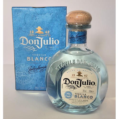 123 - Don Julio Blanco Tequila, 70cl, 38% vol, boxed