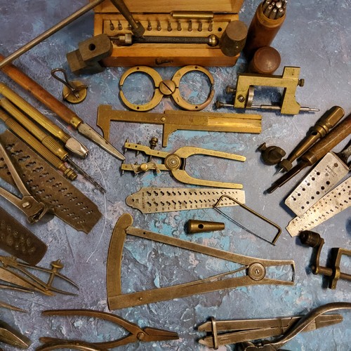 32 - Watchmaker's Tools - Horology - 19th century and later watch repair and jeweller's workshop implemen... 