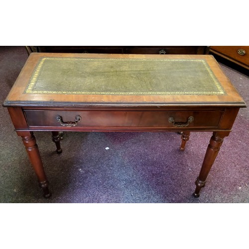 493 - A late Victorian tooled leather inlaid desk, one long cock beaded drawer to frieze c.1860