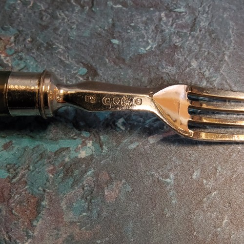 257 - A set of six early Victorian banded and spinach agate hafted close plated dessert  knives and forks,... 