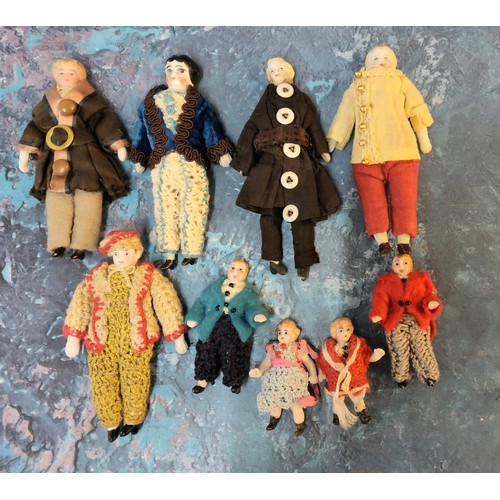 261 - Nine German dolls' house dolls - all bisque and shoulder  head, croquet and felt clothes, ... 