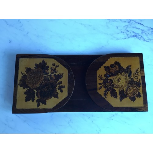 21 - A Victorian Tunbridge ware sliding book slide, the ends inlaid with roses and other flowers, 27cm wi... 