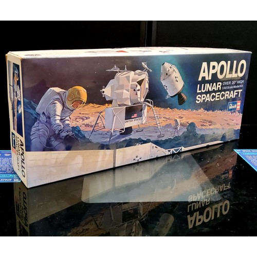 420 - A boxed 1960's Apollo lunar spacecraft 1/48 scale model kit, by Revell,