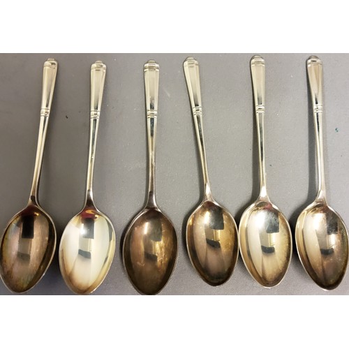 314 - A set of six silver coffee spoons, Sheffield various date codes, 1968, 1969. 1971