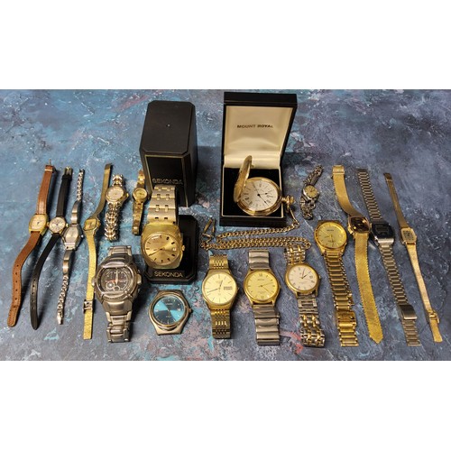 A Casio G-Shock World Time 2737 G-5100; A Seiko Quartz 8223-8000 gold ...