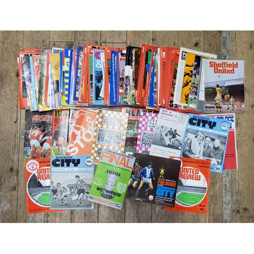 386 - Football Programmes - various Manchester Utd, Man City, Tottenham, Sheffield Wednesday, Sheffield Un... 