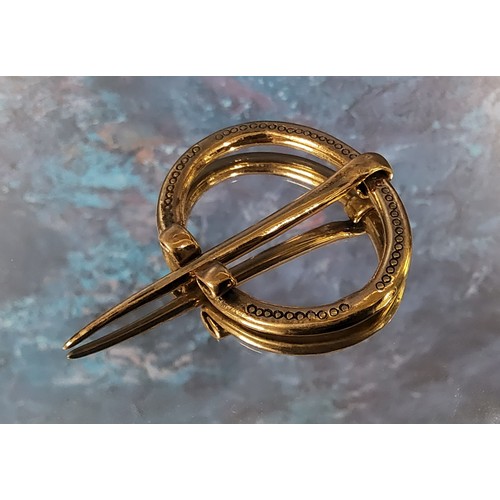 299 - A bronze penannular brooch