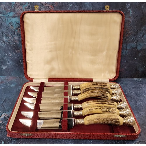 175 - A cased set of antler hafted steak knives, H Pidduck & Sons Ltd, Hanley & Southport(VAT on H... 