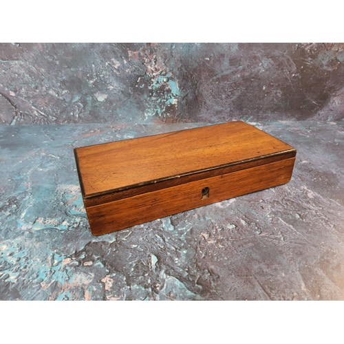 505 - A 19th century mahogany artist box, by Winsor & Newton, 38 Rathbone Place, London, 4cm high, 19.... 