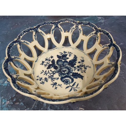 333 - A Worcester Pine Cone pattern shaped circular basket, printed in underglaze blue with peony between ... 