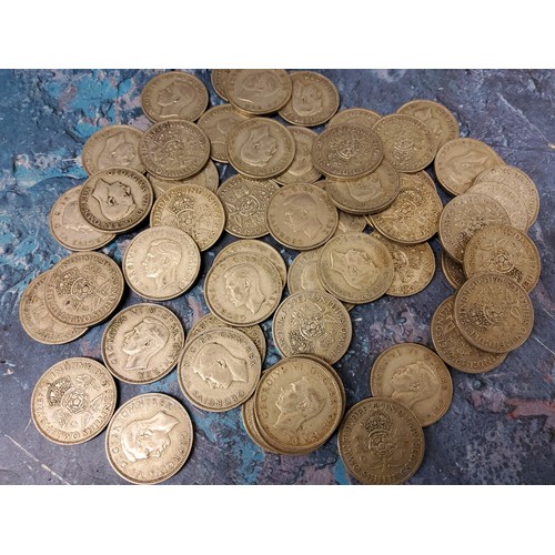 356 - Numismatics - Great Britain post 1921 - pre 47 half crowns (600g gross)