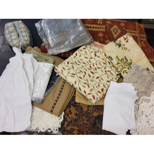 199 - Textiles - lace table clothes and doylees;  crewelwork type and other fabrics;  etc