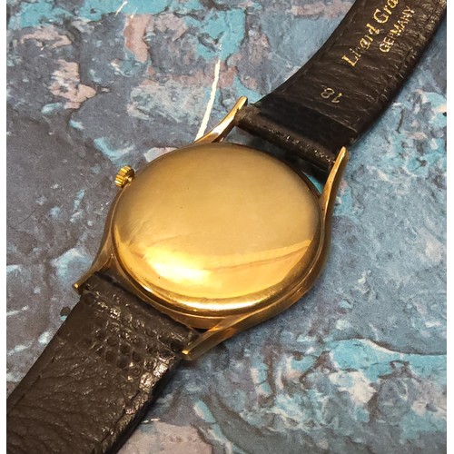 205 - A 9ct gold Bentima Star Incabloc, gentleman's dress watch, Swiss 17 jewel movement, silvered dial, g... 