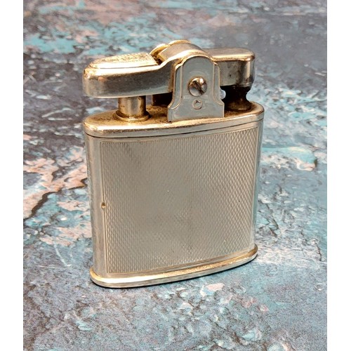 205A - A Sterling Silver Ronson Standard Lighter Brit Pat 821570, the body stamped Sterling Silver