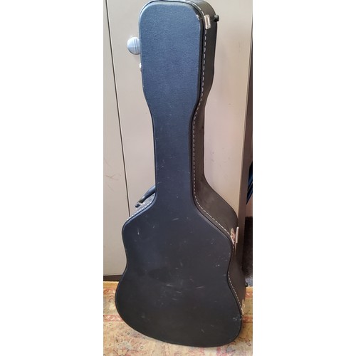 460 - A Stagg hard electric guitar case