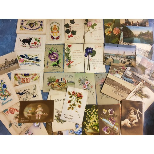 322 - World War I silk postcards - Pansy, Good luck black cat, dragonfly, 1918, Souvenir;  other card... 