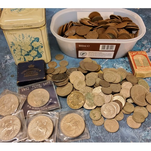 331 - Coins - a 1952 - 1977 Silver Jubilee commemorative medal;  others;  Queen Elizabeth II cor... 