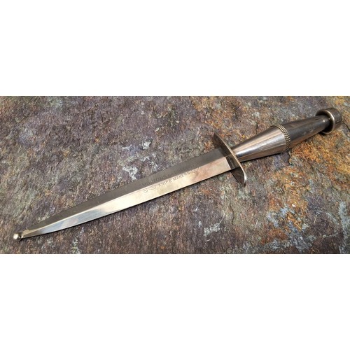 136 - A silver Masonic dagger, the steel blade inscribed Mortons of Sheffield, Knife Makers, the finial in... 