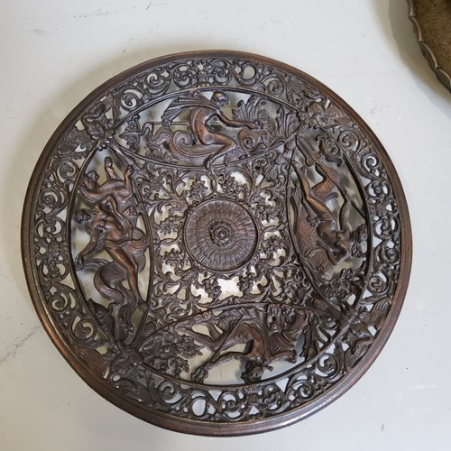 473 - A Victorian cast iron shaped circular plate, designed by Charles Wilson, Atlas Works, Sheffield, pie... 