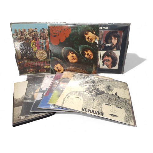 386 - The Beatles vinyl Lps - Sgt. Pepper's Lonely Hearts Club Band, Mono, PMC 7027, Parlephone, matrix&nb... 