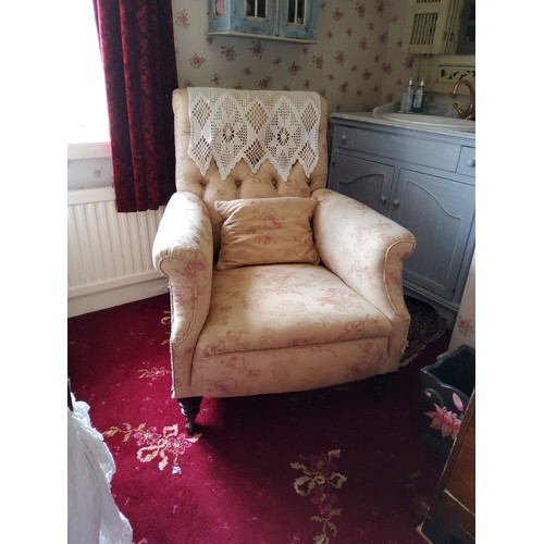 459 - A Victorian side chair, upholstered button back and seat, turned legs, c.1870