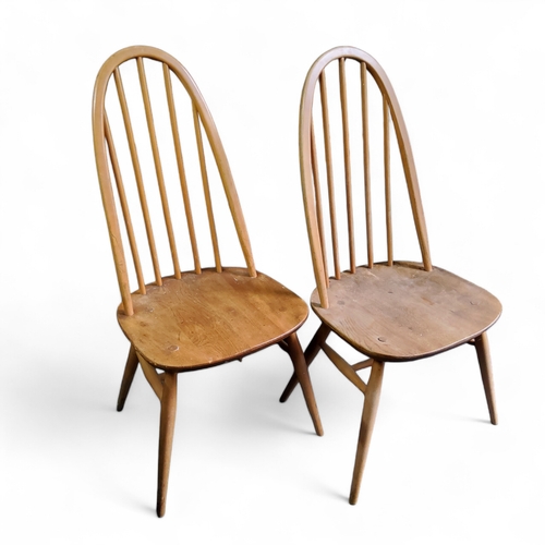 368 - A pair of mid 20th century blonde Ercol spindle back kitchen chairs c.1970, seat height 43cm