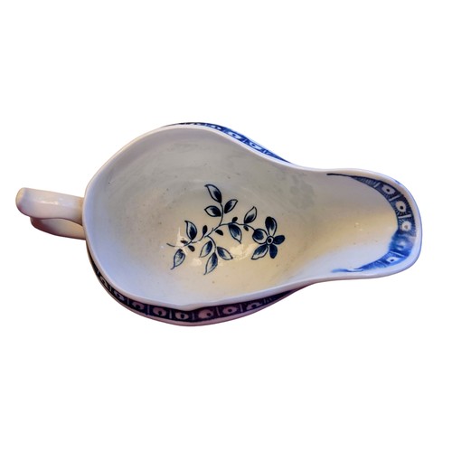 137 - A Worcester sauceboat, painted in underglaze blue with the Strap Fluted Floral pattern, 18cm wide, c... 