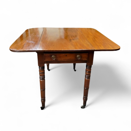 325 - A 19th century mahogany Pembroke table,  72cm high, 50.5cm wide,  99cm long, c.1860