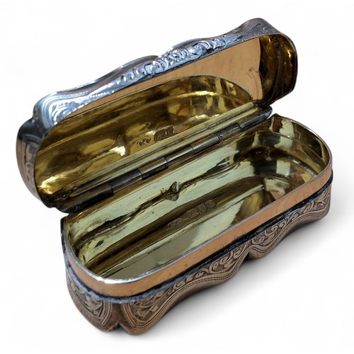 5 - An Edwardian silver rectangular shaped snuff box, engraved presentation inscription 'Presented to Ch... 