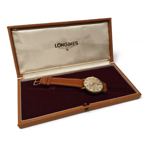 24 - A Longines gold plated gentleman's wrist watch, Longines cal.490 17 jewel movement, signed, no 50543... 