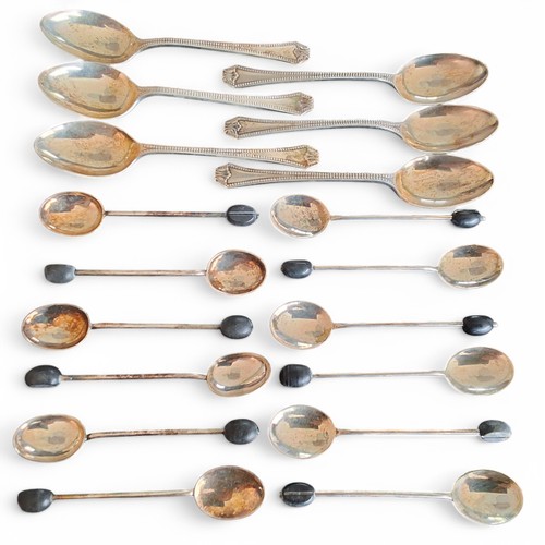 328 - Six silver Art Deco teaspoons, Wilmot Manufacturing Co, Birmingham, 2 x1929, 1932, 1933, 2 x2 x... 