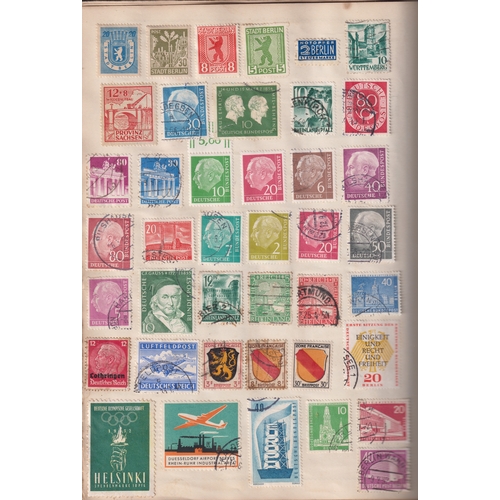 681 - Stamps- A well filled Movealeaf stamp album housing a GB, Commonwealth and World collection of mint ... 