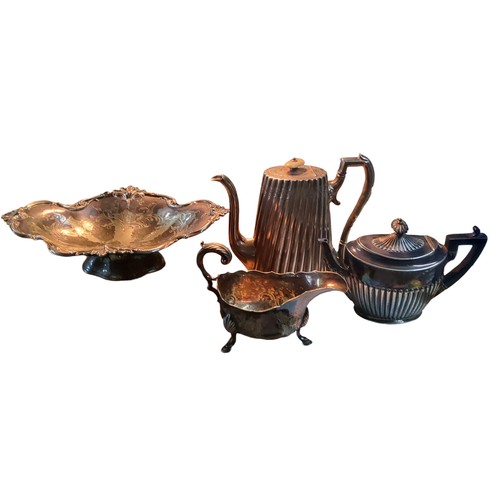 356 - Plated Ware -&nbsp; Victorian silver plate&nbsp; sauce boat, embossed with flowerheads and acanthus ... 
