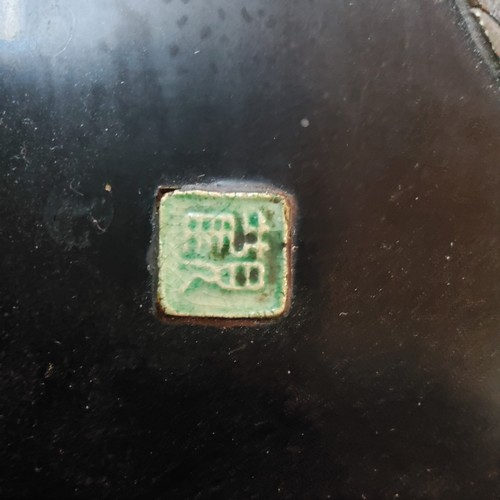 7 - A Japanese inlaid lacquered square tray, Edo period, 18th/19th century, in the manner of Ogawa Harit... 