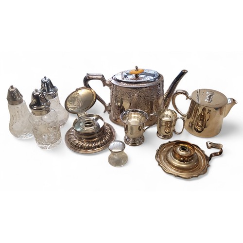 161 - A Walker and Hall capstan ink well, hinged cover, bold fluting, 13.5cm diam;&nbsp; &nbsp; glass and ... 