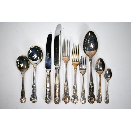 13 - Two pairs of silver sugar tongs and a fiddle pattern table spoon, to/w a set of epns kings pattern f... 