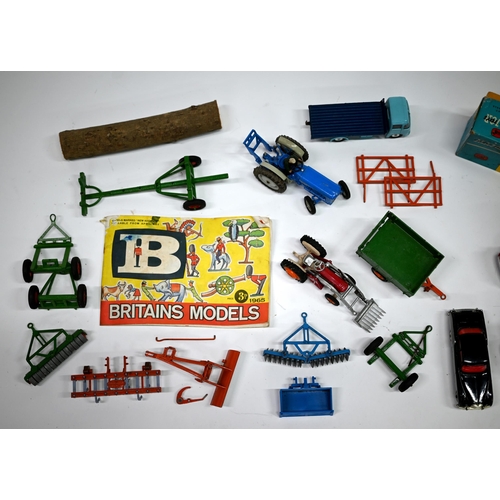 1234 - Two Corgi boxed Chipperfield Circus vehicles - 1121 Crane Truck and 1123 Animal Cage to/w unboxed Ar... 