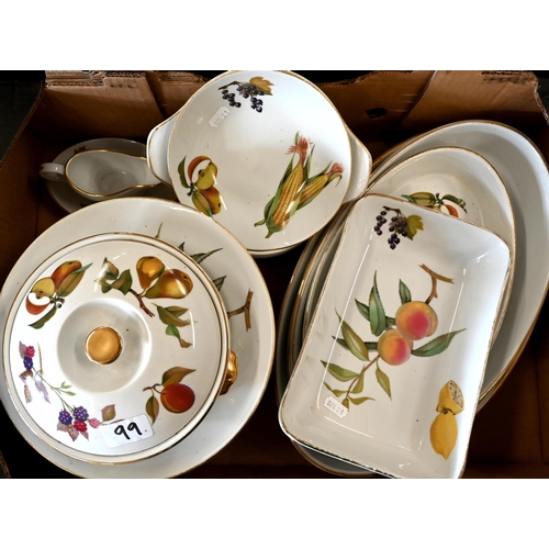 99 - Large quantity of Royal Worcester Evesham table-ware